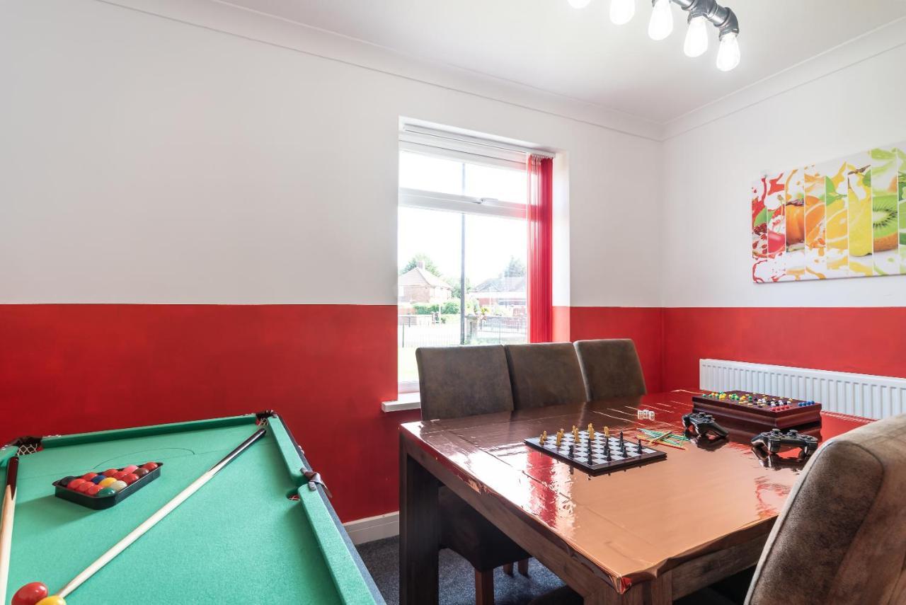 Aseda 4 Bedroom Private Parking, Game Zone -Pool Table, Garden Home Кингстон-апон-Халл Экстерьер фото